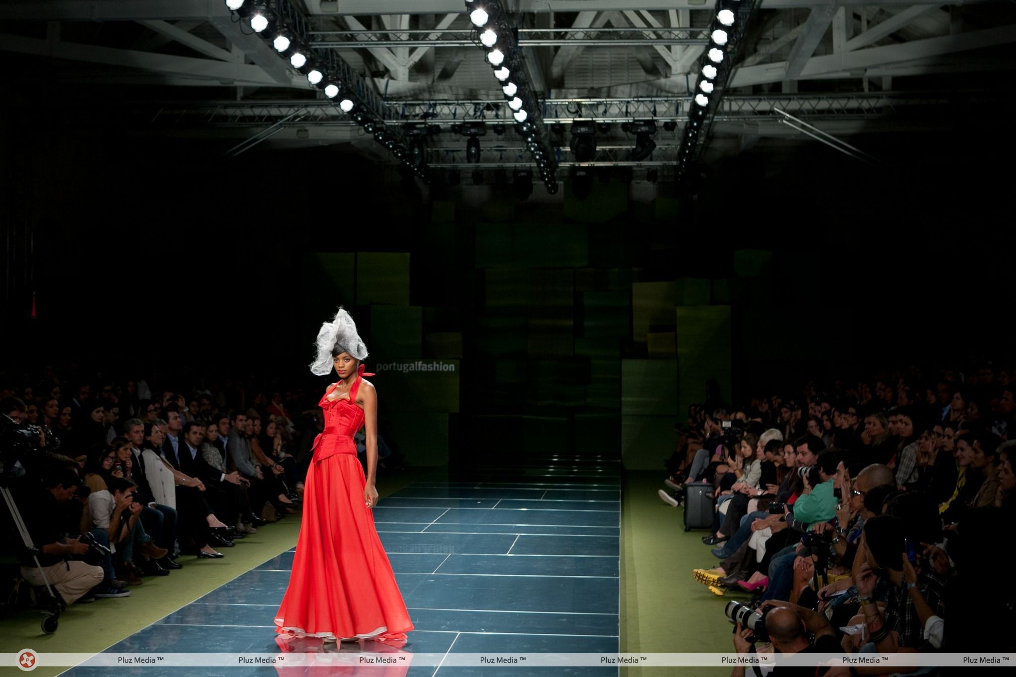 Portugal Fashion Week Spring/Summer 2012 - Story Tellers - Runway | Picture 107258